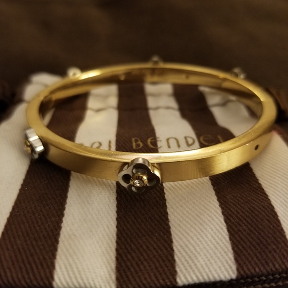 Henri Bendel Bracelet - Picture 1 of 2